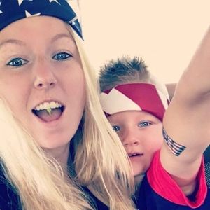 Meet your Posher, Kellie